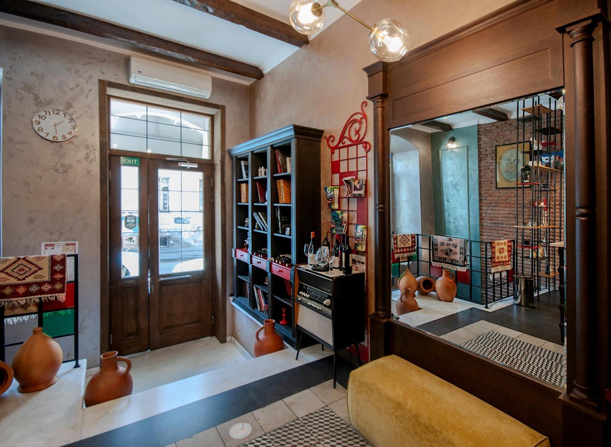 Wine Story Hotel & Club Tbilisi ภายนอก รูปภาพ